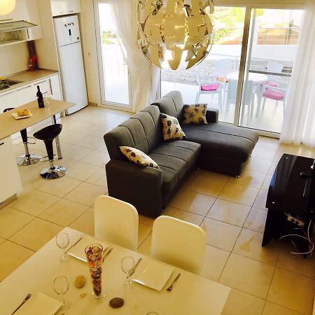 Villa 16L Gastria Екстер'єр фото